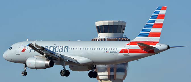 American Airbus A320-232 N655AW, Phoenix Sky Harbor, January 17, 2016